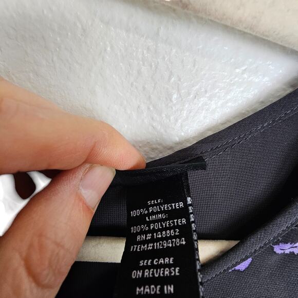 Torrid Top Feather Print Top Short Sleeve Blouse Women 2X Black Casual Top - Picture 6 of 8